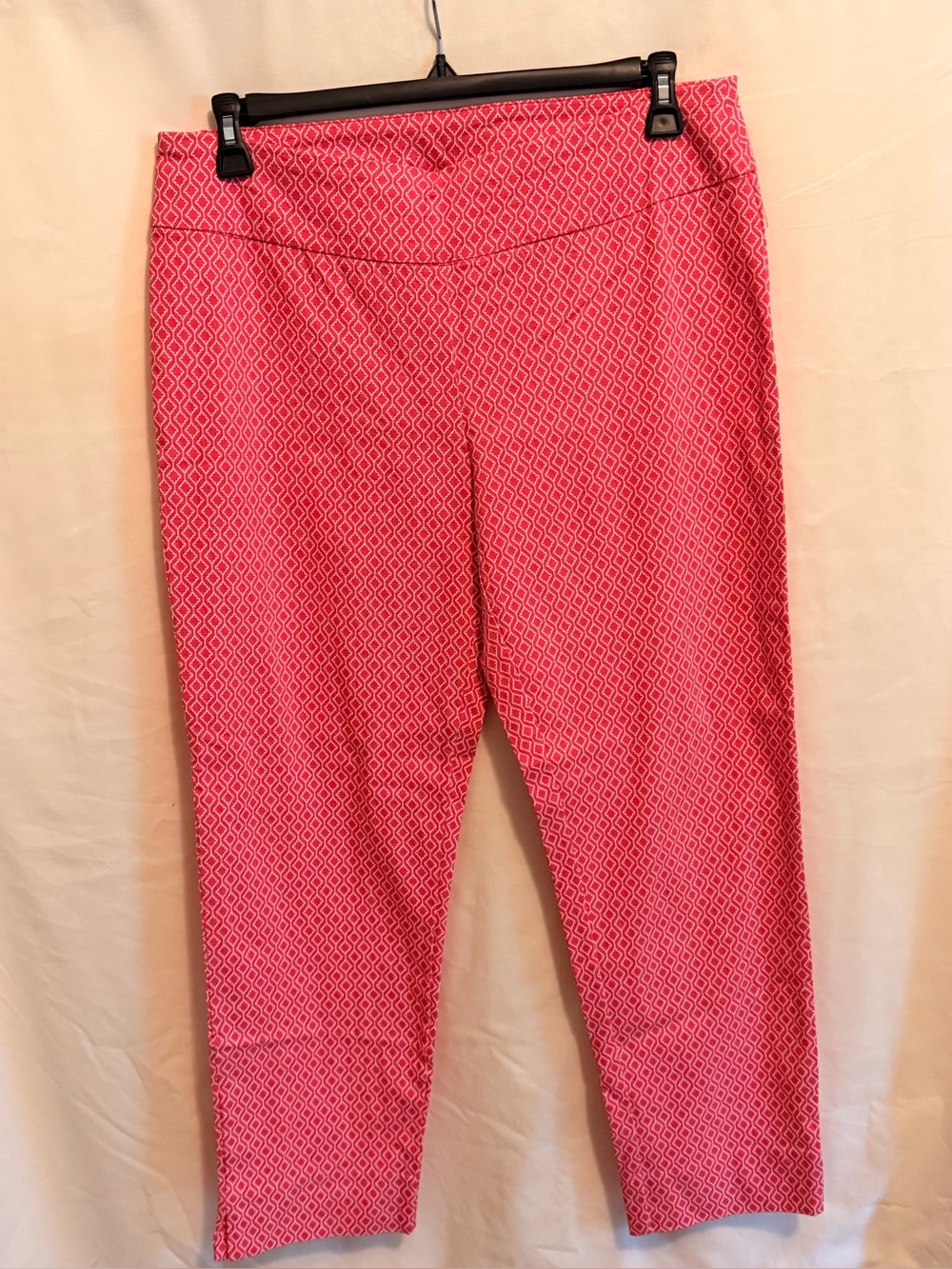 New Directions Women’s Pants – Size 16